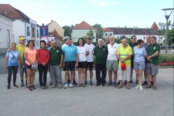 Ker�kp�rt�ra Cs�ng�re